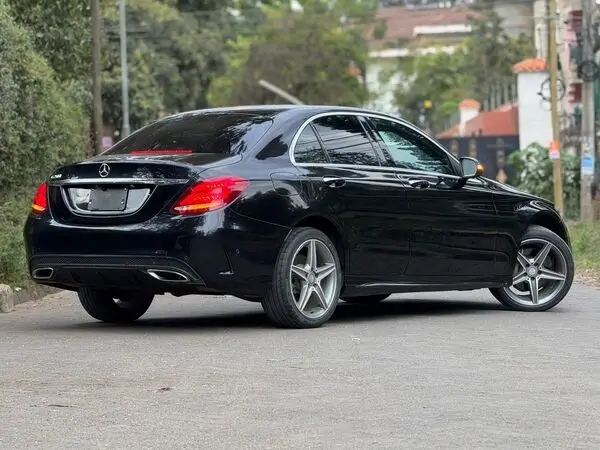 2018 Mercedes C200 Airmatic Sunroof