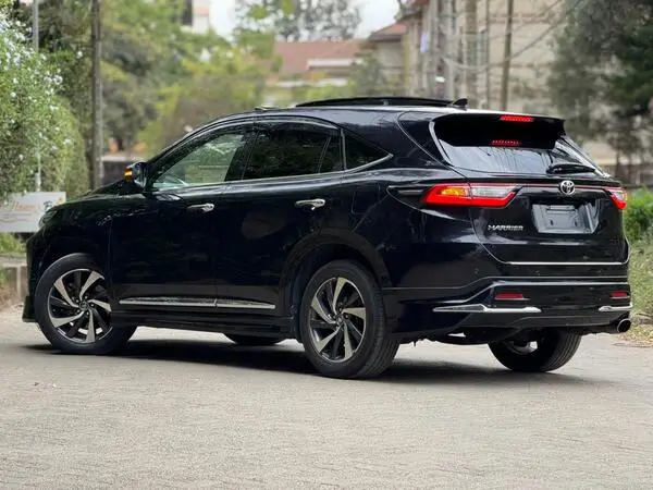 2018 Toyota Harrier Fully Loaded Sunroof Leather