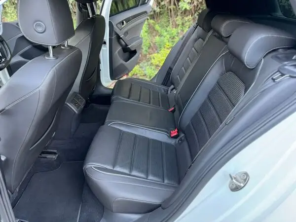 2018 Volkswagen Golf R Fully Loaded Low Mileage