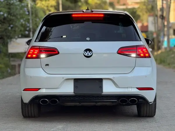 2018 Volkswagen Golf R Fully Loaded Low Mileage