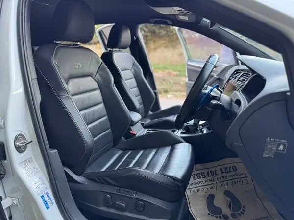 2018 Volkswagen Golf R Fully Loaded Low Mileage