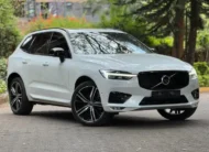 2021 Volvo XC60 AWD R Design Sunroof