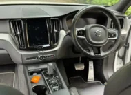 2021 Volvo XC60 AWD R Design Sunroof