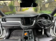 2021 Volvo XC60 AWD R Design Sunroof