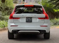 2021 Volvo XC60 AWD R Design Sunroof