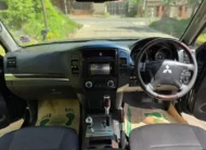 2011 Mitsubishi Pajero Exceed