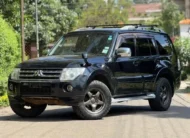 2011 Mitsubishi Pajero Exceed