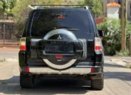 2011 Mitsubishi Pajero Exceed