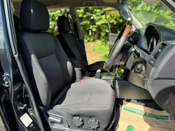 2011 Mitsubishi Pajero Exceed