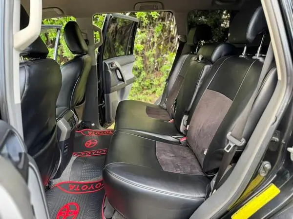 2012 Toyota Landcruiser Prado TX