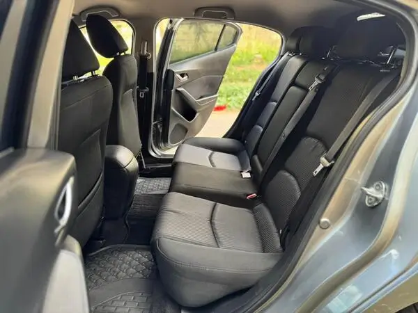 2014 Mazda Axela Hatchback