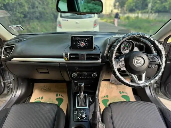 2014 Mazda Axela Hatchback