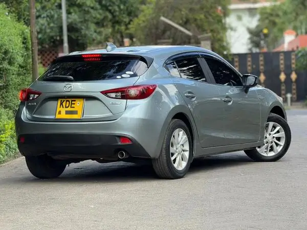 2014 Mazda Axela Hatchback