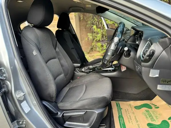 2014 Mazda Axela Hatchback