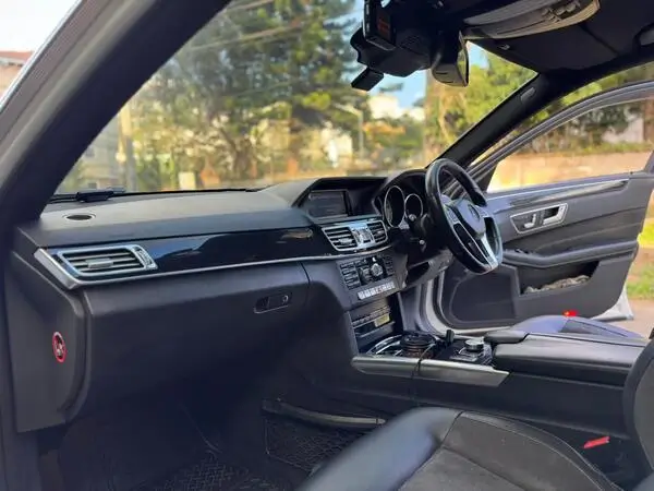 2014 Mercedes Benz E220d BlueTec