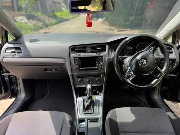 2015 Volkswagen Golf TSI