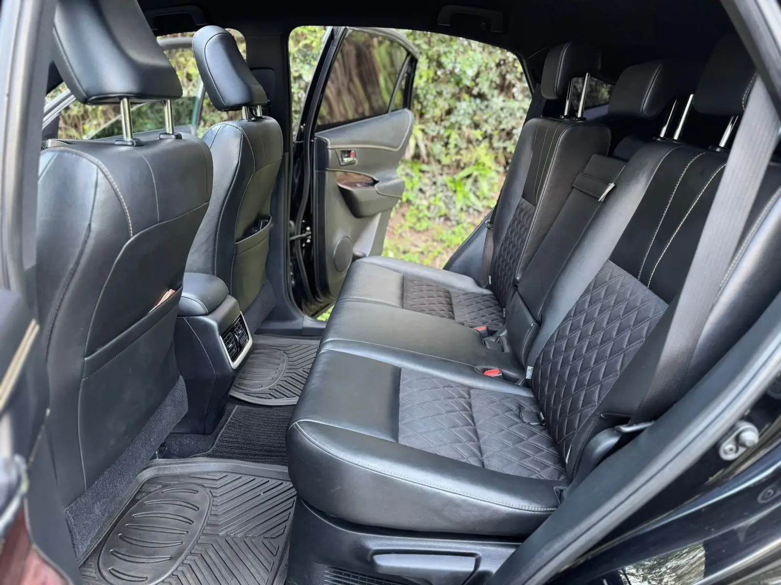 2016 Toyota Harrier Fully Loaded Sunroof