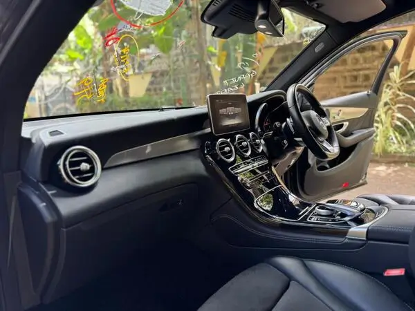 2018 Mercedes Benz GLC 200