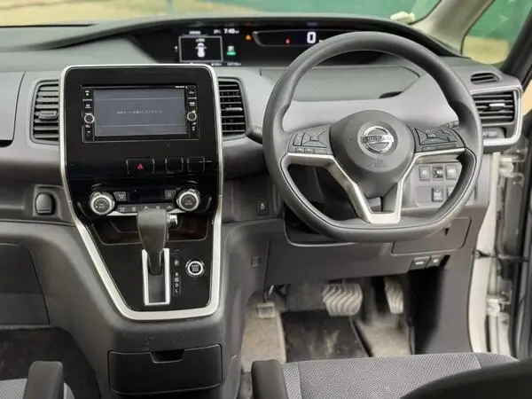 2018 Nissan Serena