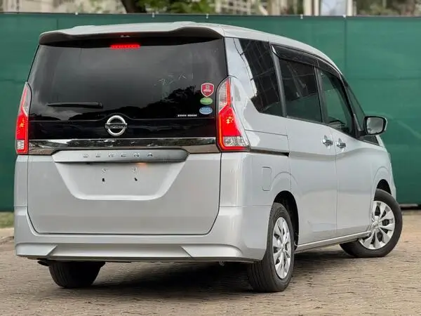 2018 Nissan Serena
