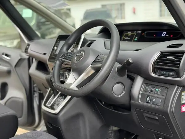 2018 Nissan Serena