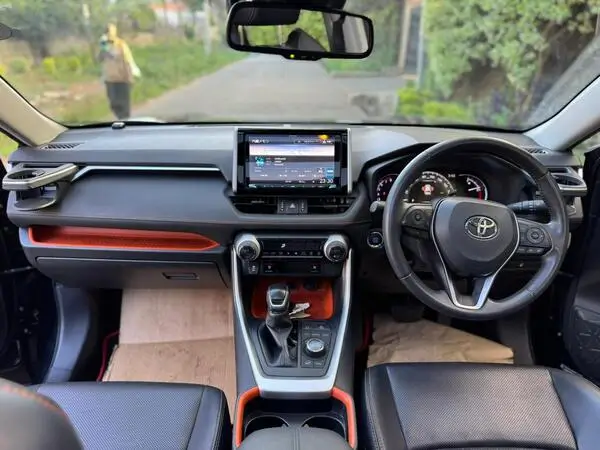 2019 Toyota RAV4 Adventure Sunroof