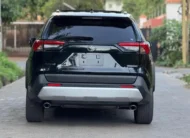 2019 Toyota RAV4 Adventure Sunroof