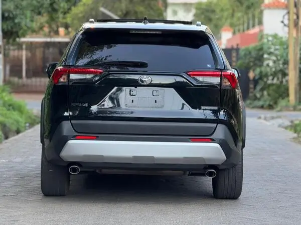 2019 Toyota RAV4 Adventure Sunroof