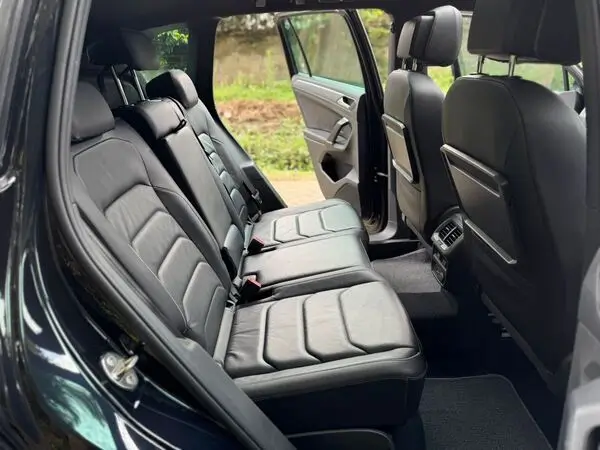 2019 Volkswagen Tiguan Fully Loaded Sunroof