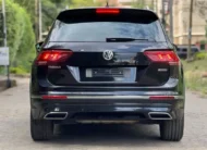 2019 Volkswagen Tiguan Fully Loaded Sunroof