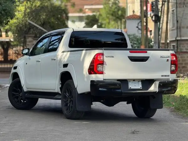 2022 Toyota Hilux Double Cab GR-Sport Low Mileage