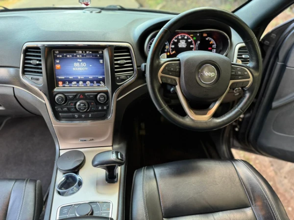 2016 Jeep Grand Cherokee Limited Local