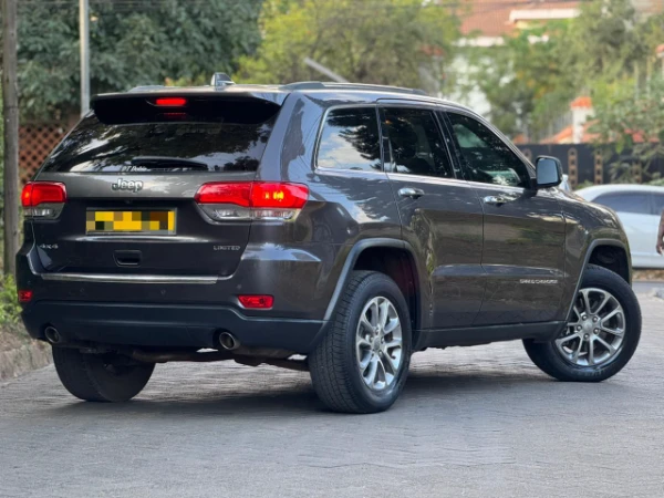 2016 Jeep Grand Cherokee Limited Local