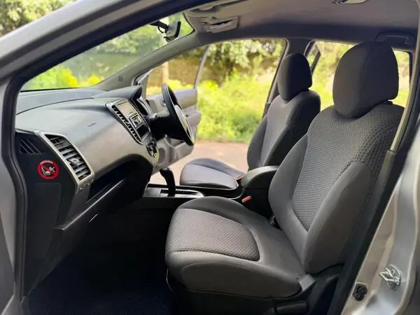 2016 Nissan WingRoad