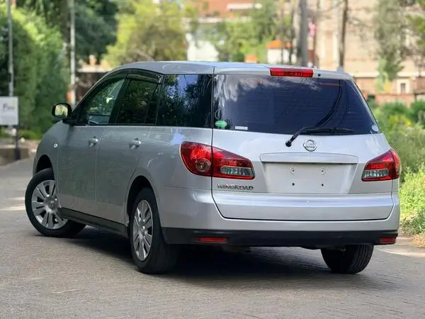 2016 Nissan WingRoad