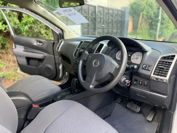 2016 Nissan WingRoad