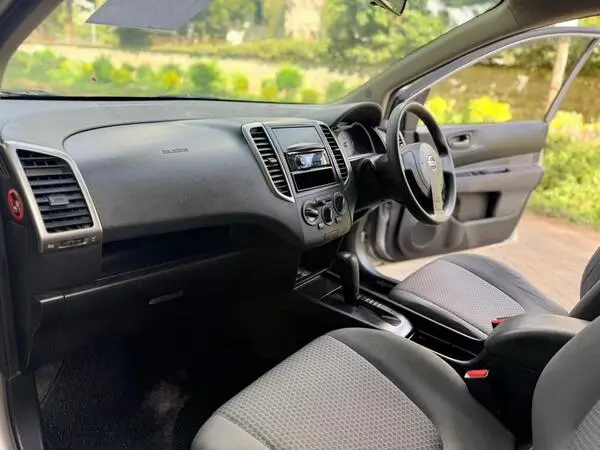 2016 Nissan WingRoad