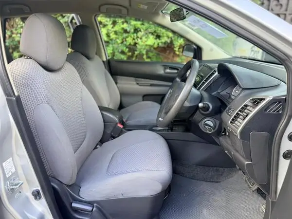 2016 Nissan WingRoad