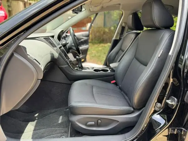 2018 Infiniti Skyline GTT Leather