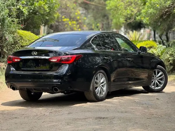 2018 Infiniti Skyline GTT Leather