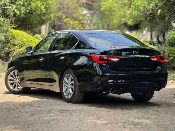 2018 Infiniti Skyline GTT Leather