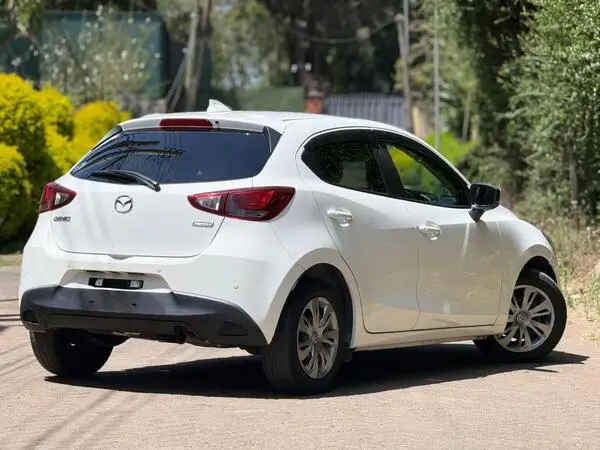 2018 Mazda Demio