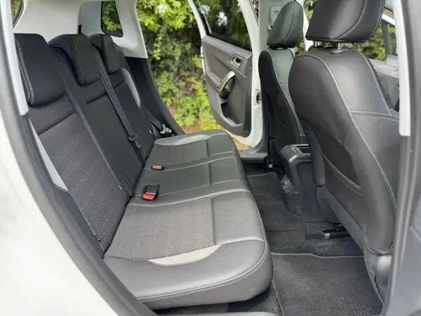 2018 Peugeot 2008 Moonroof Low Mileage