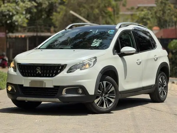 2018 Peugeot 2008 Moonroof Low Mileage