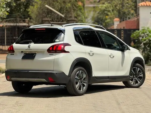 2018 Peugeot 2008 Moonroof Low Mileage