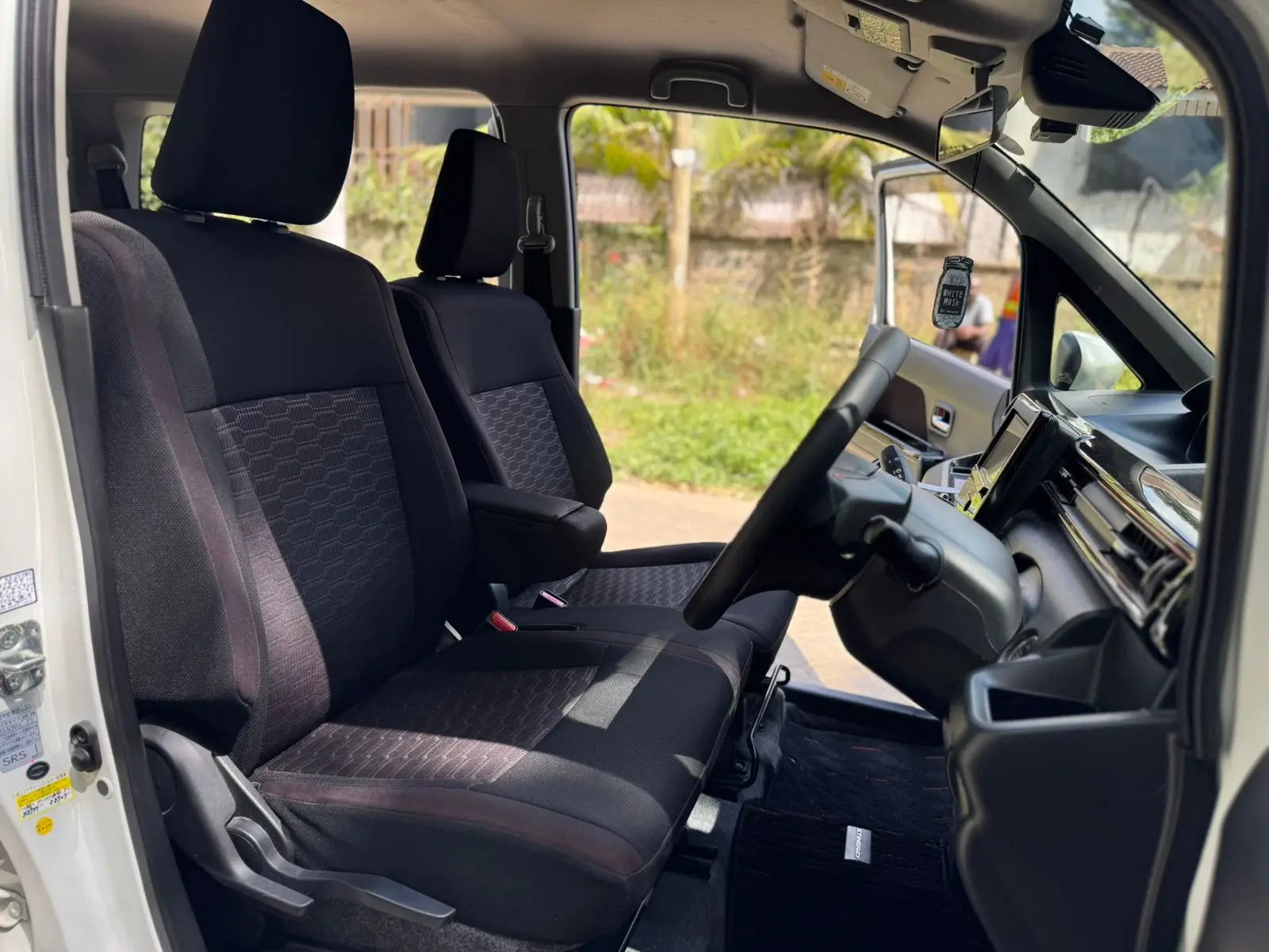 2018 Suzuki Wagon R Stingray Hybrid Fully Loaded