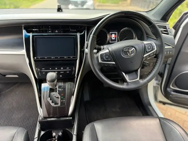2018 Toyota Harrier Fresh Import