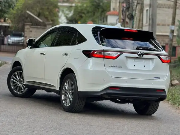 2018 Toyota Harrier Fresh Import