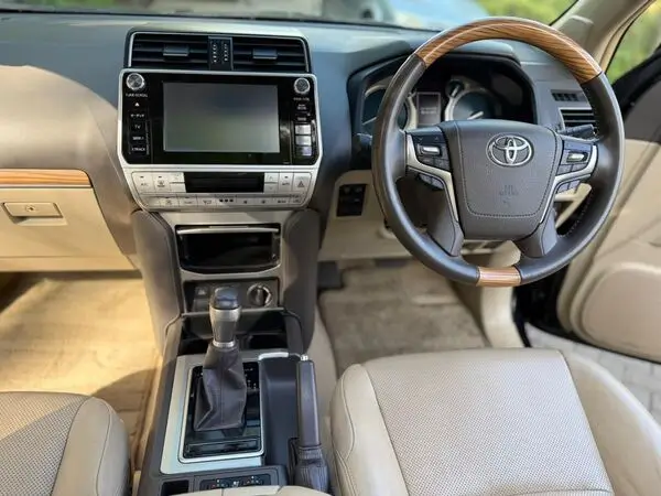 2018 Toyota Landcruiser Prado TX-L Sunroof