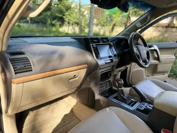 2018 Toyota Landcruiser Prado TX-L Sunroof